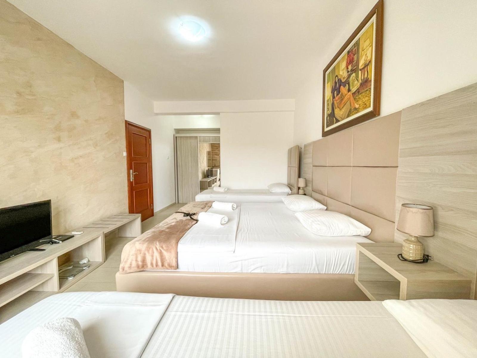 Imperial Hotel Улцинь Экстерьер фото